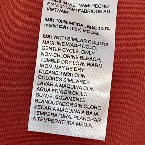 CHICO’S 💯 Modal Coral Long Sleeve Button Down Blouse Sz. 3 - Picture 11 of 11